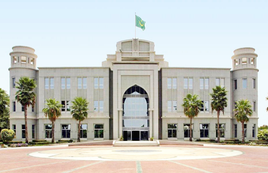 مجلس الوزراء : تعيين رؤساء مجالس إدارة لثلاث مؤسسات حكومية