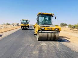 غزواني يطلق طريق تمبدغه – بوسطيله – أمرج ويأمر بسحب مشاريع طرق متأخرة في الحوض الشرقي