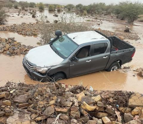 آدرار : وفاة سيدة ونجاة إثنين بعد أن جرفت السيول سيارتهم