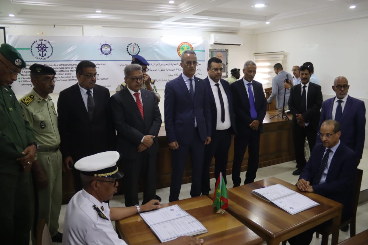 اتفاقيتان لتكوين 1800 بحار وتعزيز السلامة البحرية في نواذيبو