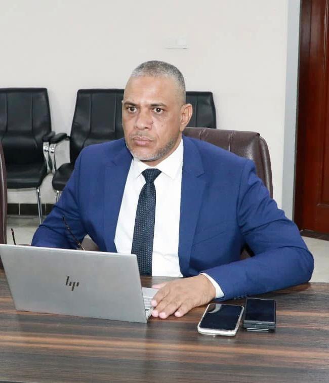 الإفراج عن ثلاثة رهائن في أزواد بعد وساطة قادها العربي ولد جدين