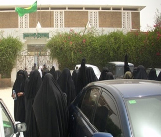 اتفاق ينهي إضراب السلفيين : إزالة الحواجز و ودخول الزوجات المنقبات والخلوة الشرعية بهن