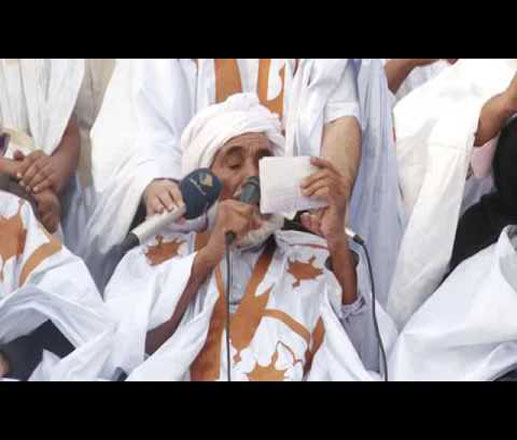 سطو مسلح على رئيس رابطة الائمة داخل المسجد