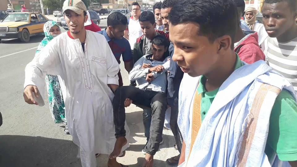 إصابة عدد من الطلاب خلال تفريق وقفة لهم أمام وزارة التعليم العالي