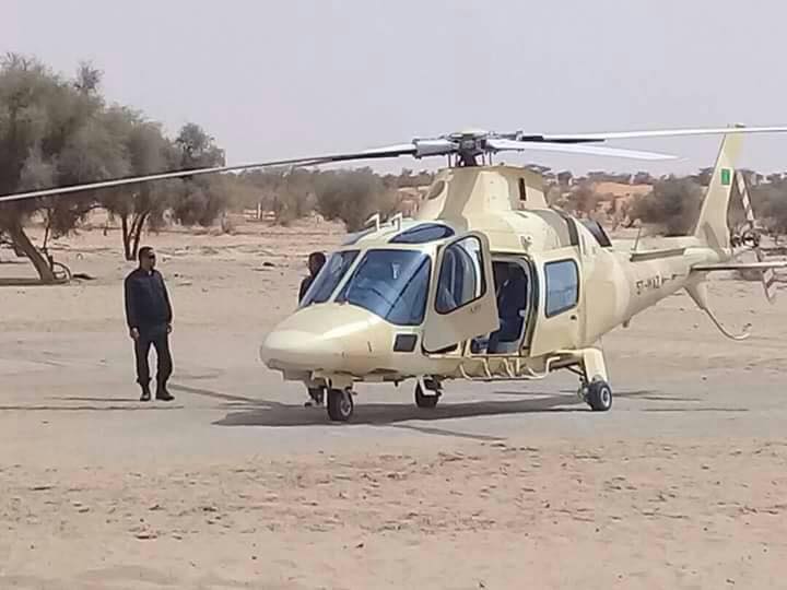 الشيخ محنض بابه يرفض 100 ألف دولار هدية من الرئيس الغيني