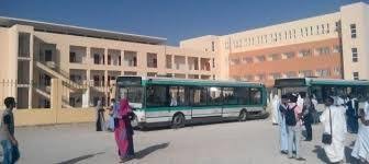 باص يدهس طلابا محتجين على أزمة نقل الجامعة