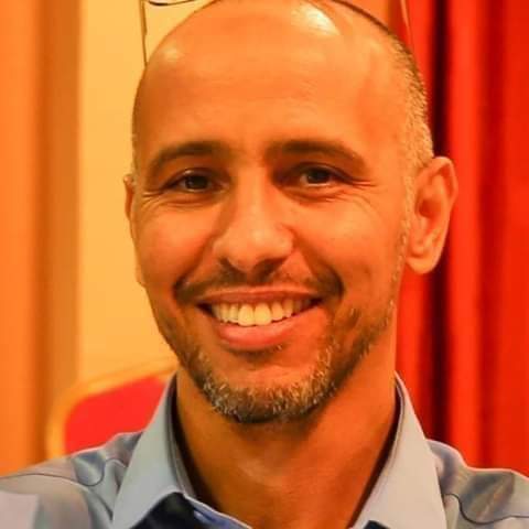 ولد صلاحي : انا محتاج للعلاج