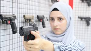 القصة الكاملة للسيدة التى حاولت قتل زوجها في تفرغ زينه