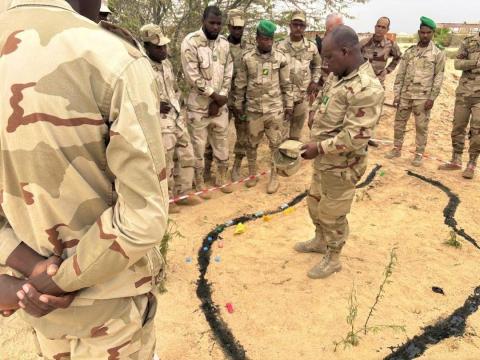 الجيش الموريتاني يرفع جاهزيته عبر تدريب مكثف على تفكيك العبوات الناسفة