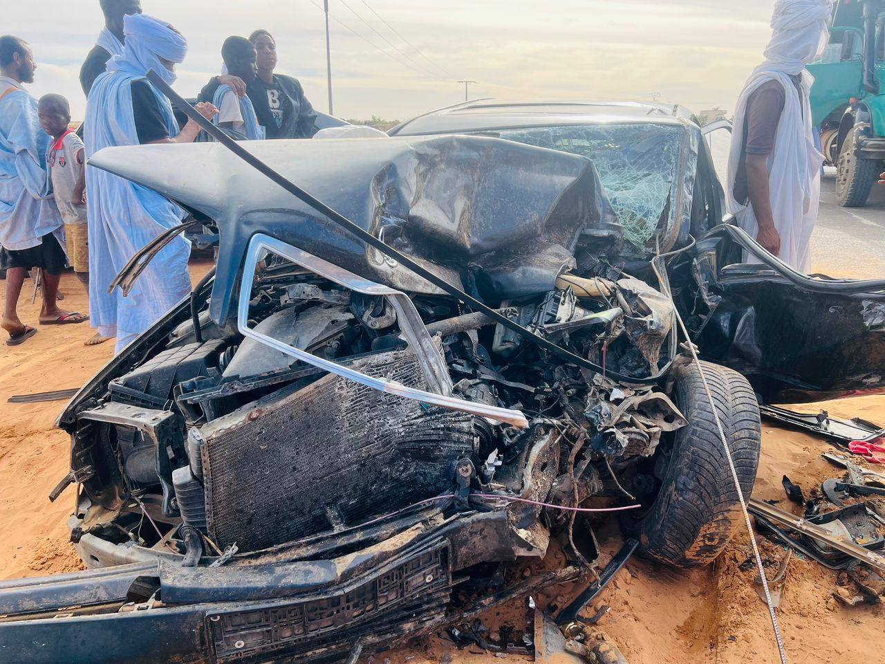 وفاة سائق وإصابات خطرة في اصطدام بين مرسديس وسيارة إسعاف قرب صنكرافه