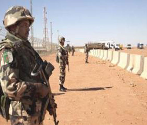 تجاهل موريتاني للمنقبين المعتقلين في الجزائر ( أسماؤهم)