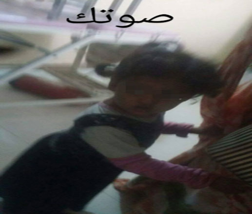 شيخ كبير يغتصب ابنة أخيه ذات 4 أعوام ( تفاصيل ترويها جدتها وخالتها)